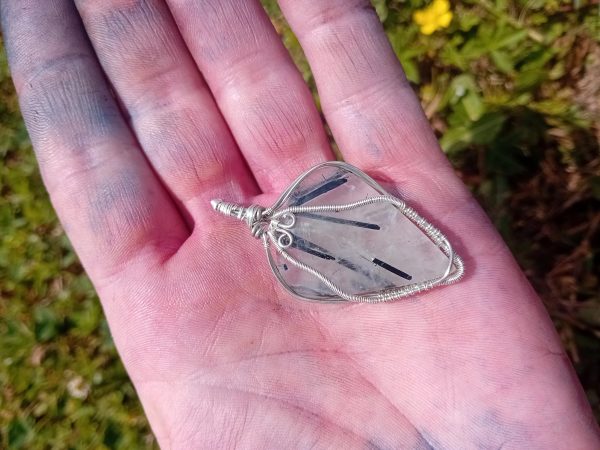 Talisman "Epine de Minuit" , Quartz tourmaliné